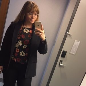 Meet your Posher, Alexis